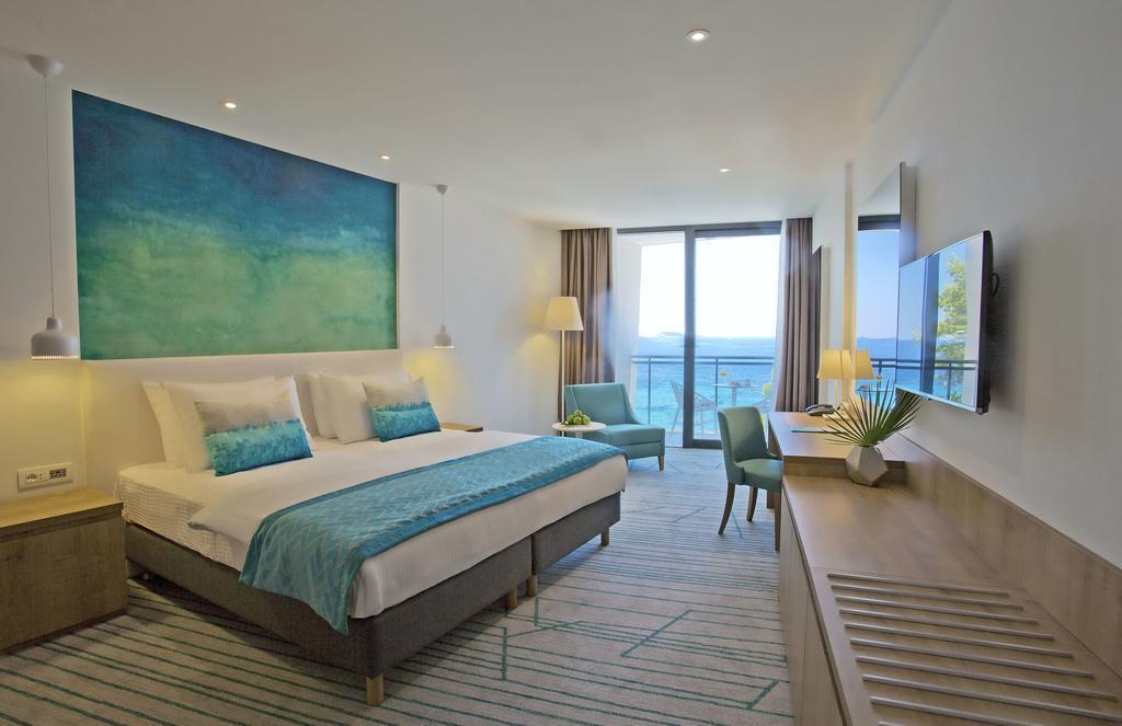 Hotel מליני מראה חיצוני תמונה