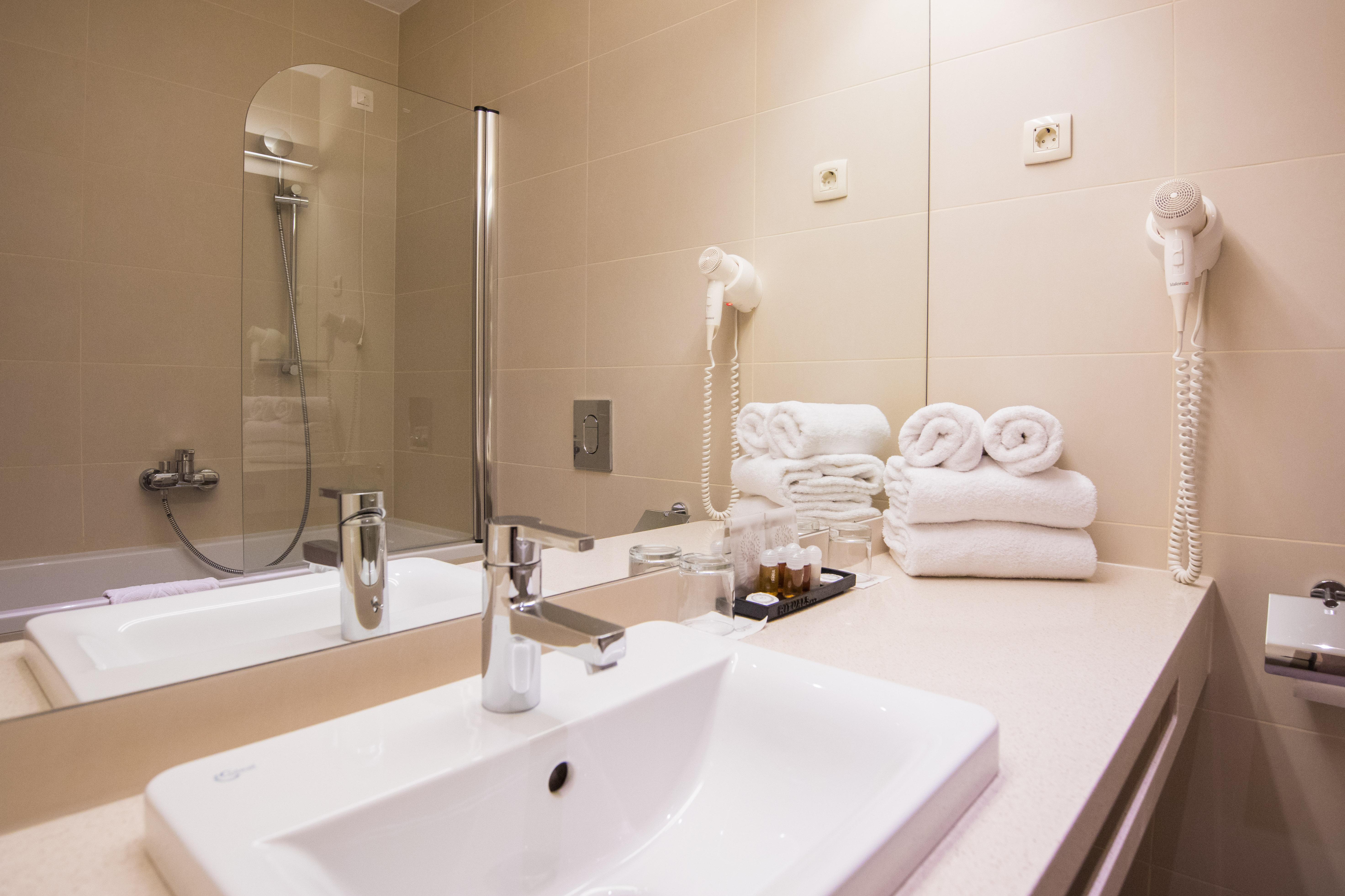 Hotel מליני מראה חיצוני תמונה