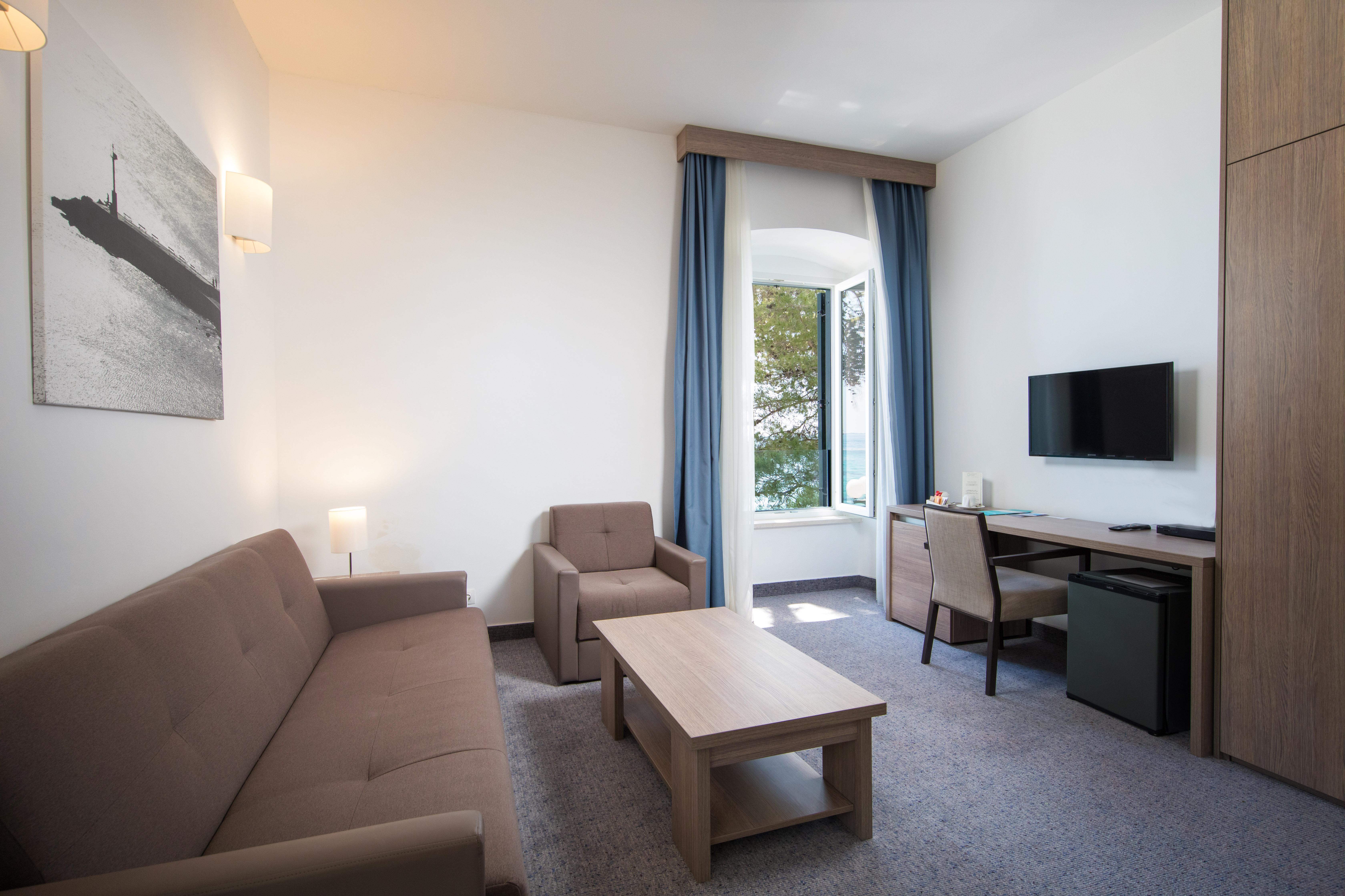 Hotel מליני מראה חיצוני תמונה