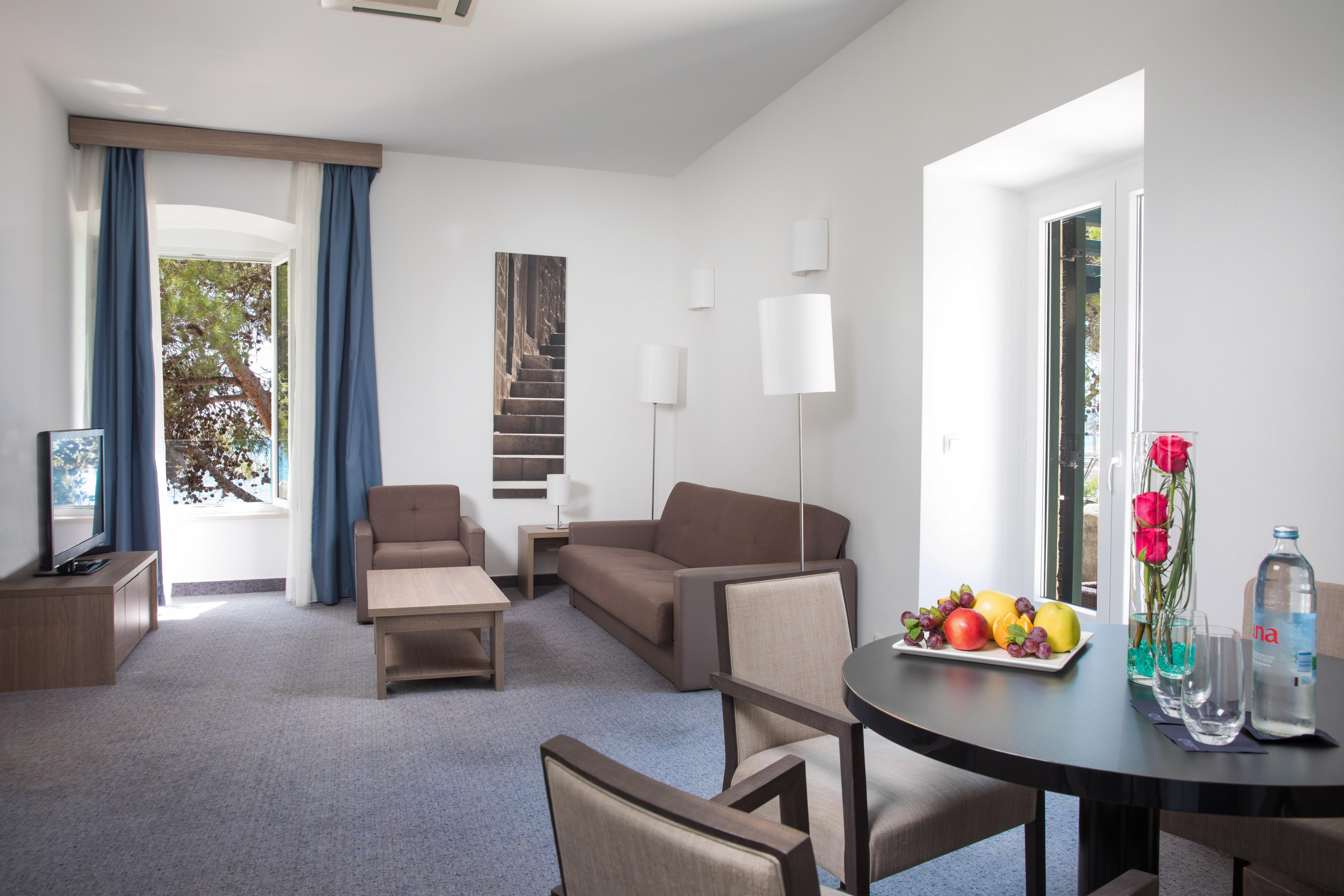 Hotel מליני מראה חיצוני תמונה