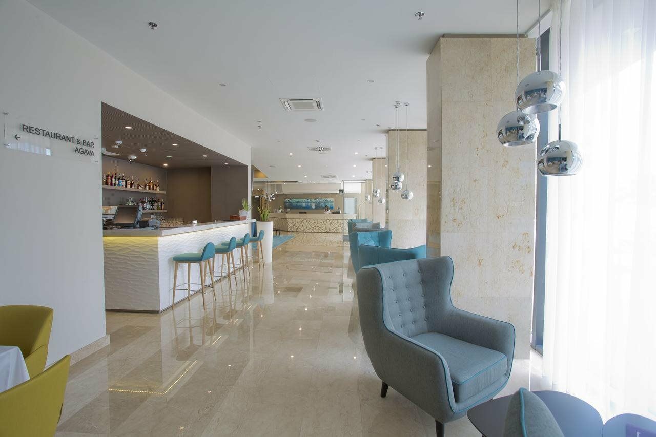 Hotel מליני מראה חיצוני תמונה